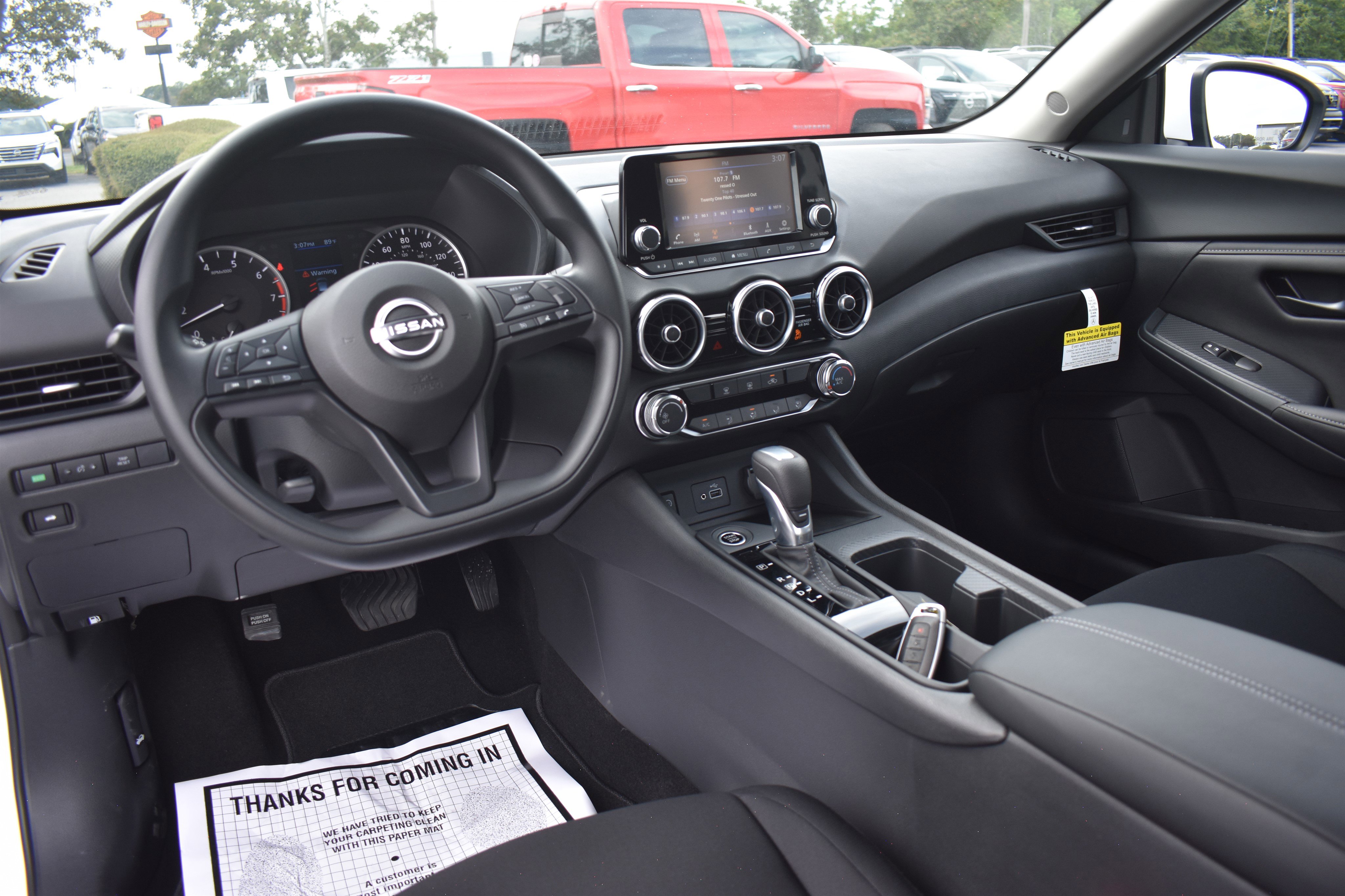 2025 Nissan Sentra S photo 13