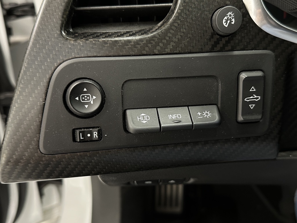 2014 Chevrolet Corvette Stingray Z51 2LT photo 24