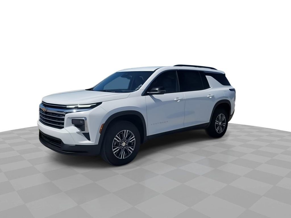 2025 Chevrolet Traverse photo 3