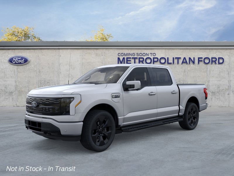 2025 Ford F-150 Lightning Platinum's photo