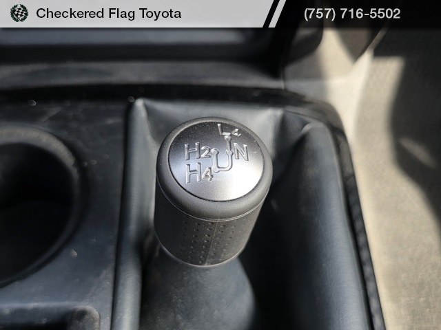 2024 Toyota 4Runner TRD Off-Road Premium photo 17