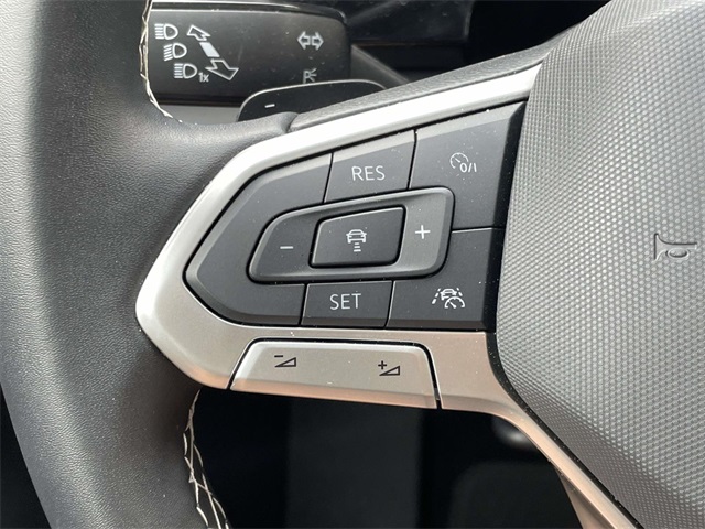 2025 Volkswagen Atlas SE Technology photo 31