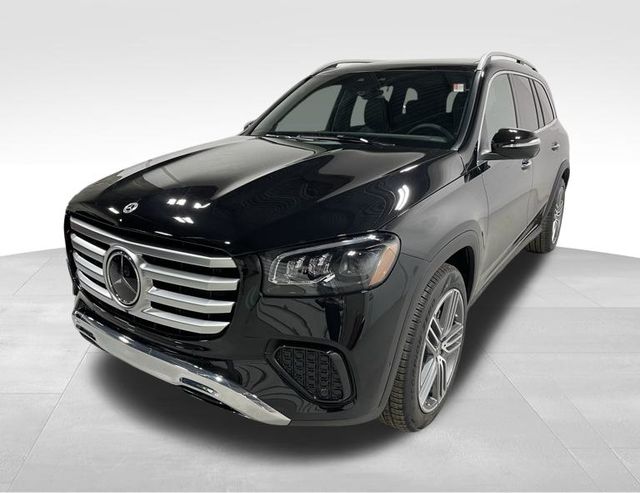 2025 Mercedes Benz GLS 450 4MATIC photo 3