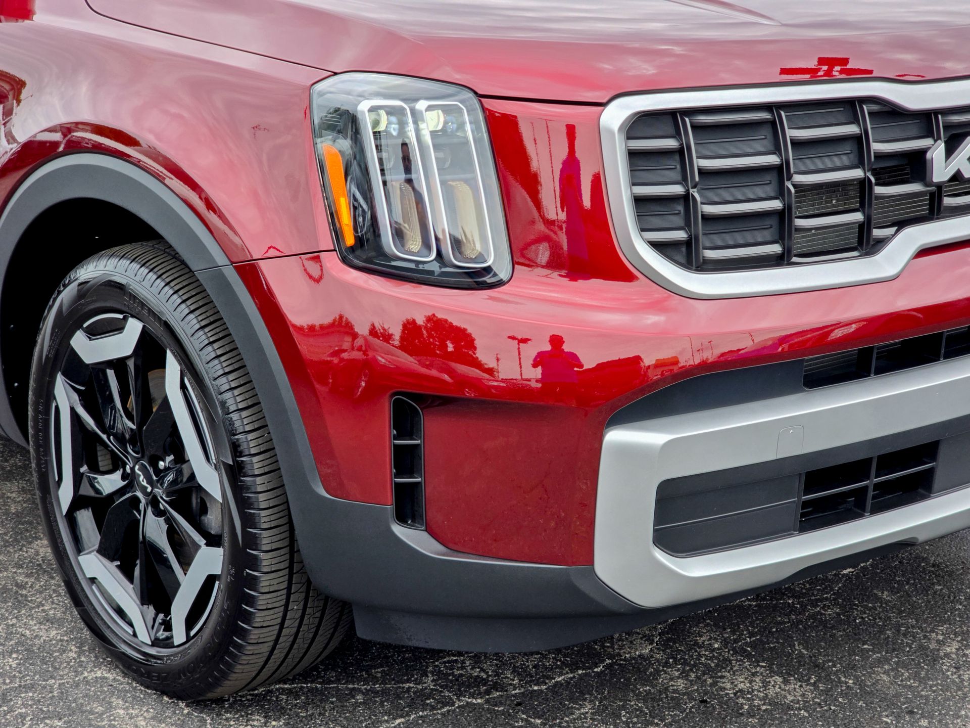 2024 Kia Telluride S photo 9