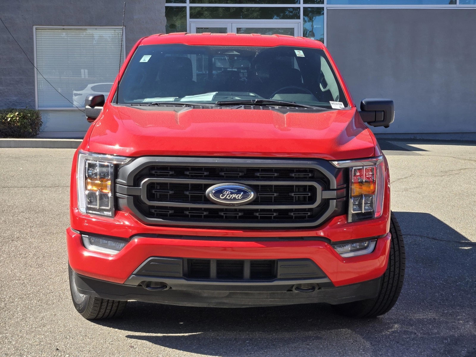 2022 Ford F-150 XLT photo 2