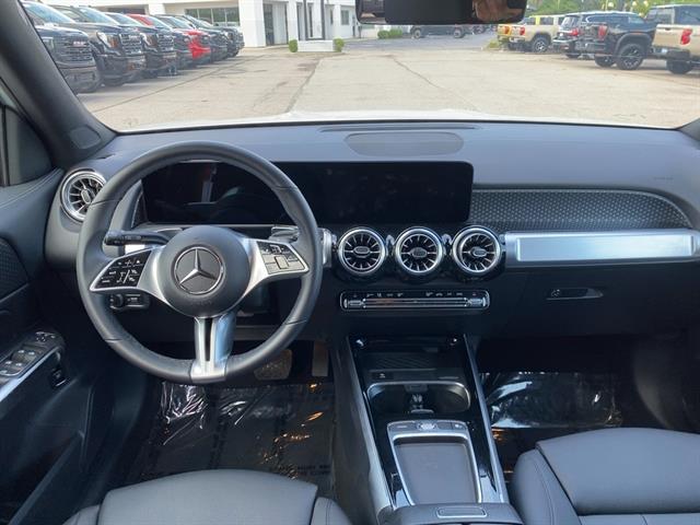 2025 Mercedes Benz GLB 250 4MATIC photo 52
