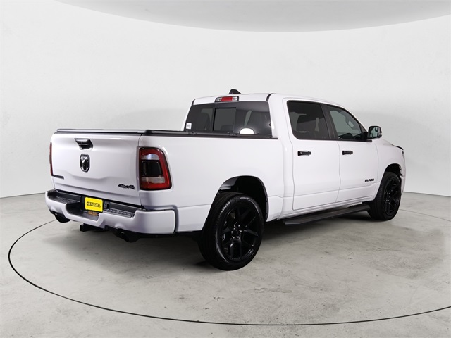 2024 Ram 1500 Laramie photo 3