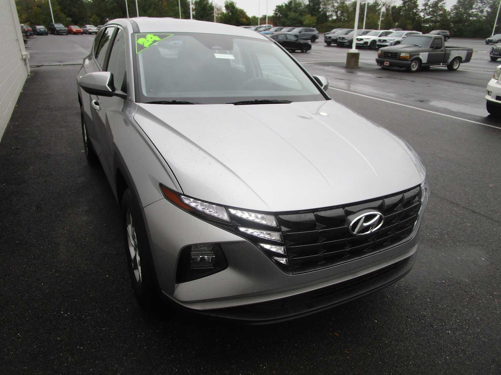 2024 Hyundai Tucson SE photo 3