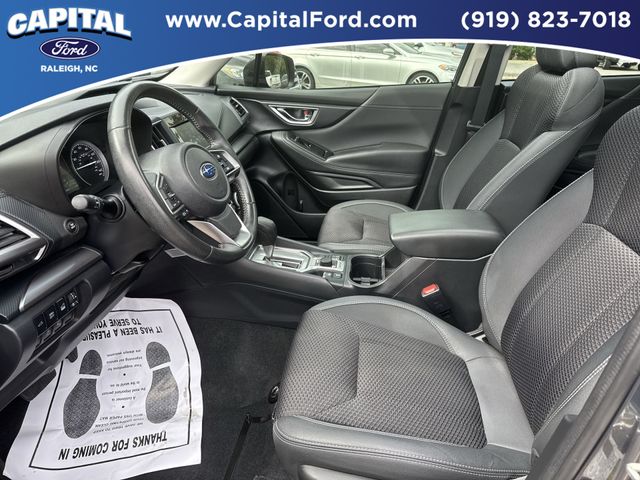 2023 Subaru Forester Premium photo 16