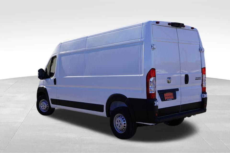 2026 Ram ProMaster 3500 photo 2