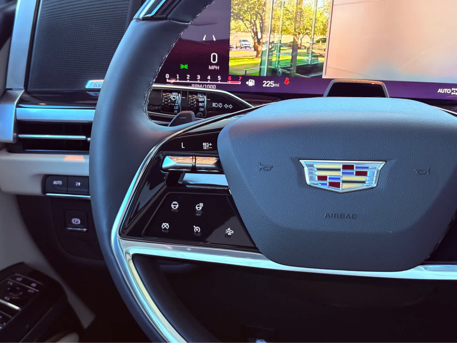 2025 Cadillac Escalade ESV Sport photo 20