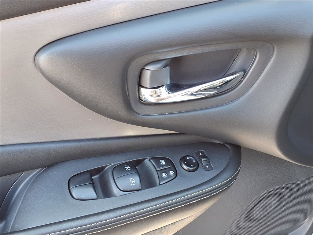 2023 Nissan Murano SV photo 13