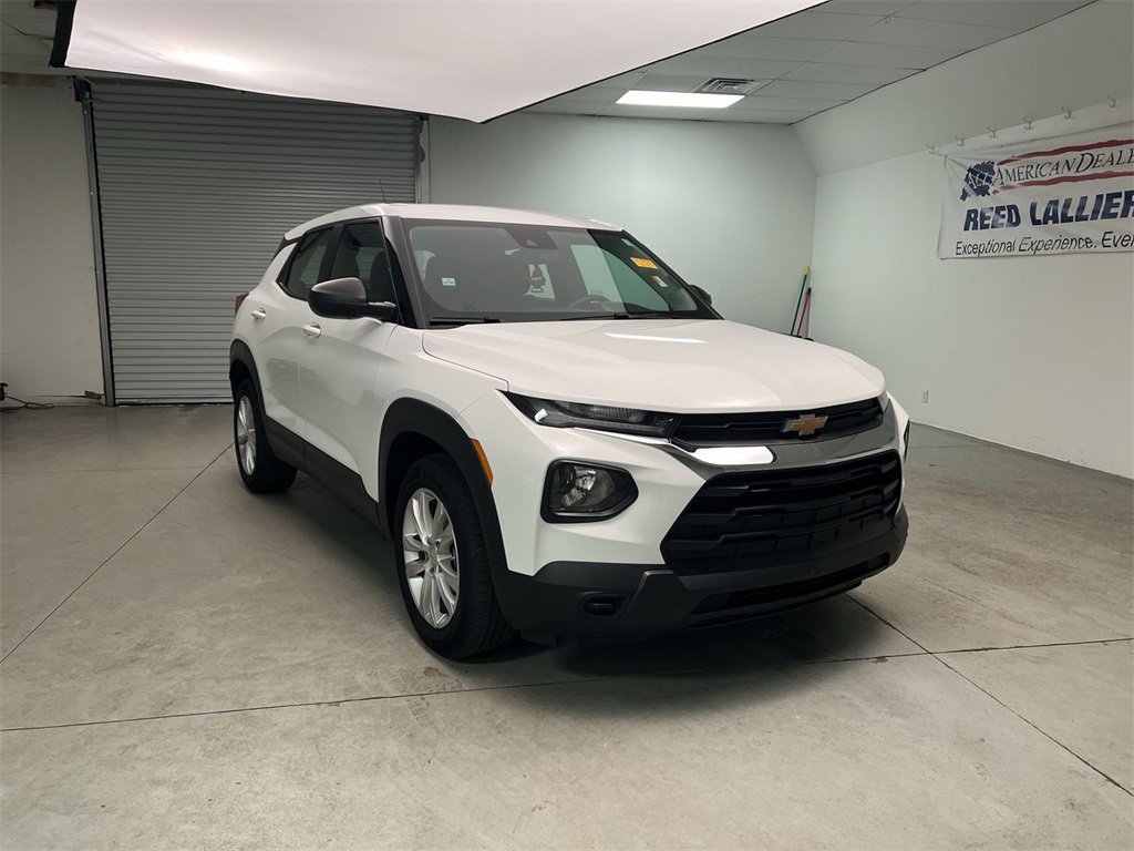 2023 Chevrolet TrailBlazer LS's photo
