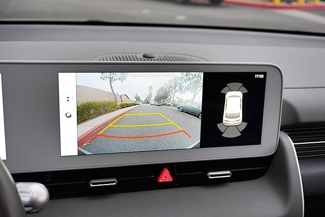 2024 Hyundai Ioniq 5 SEL photo 26