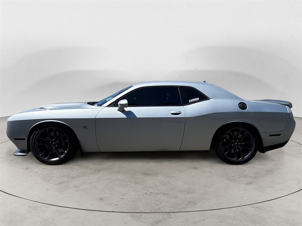 2021 Dodge Challenger R/T Scat Pack photo 2