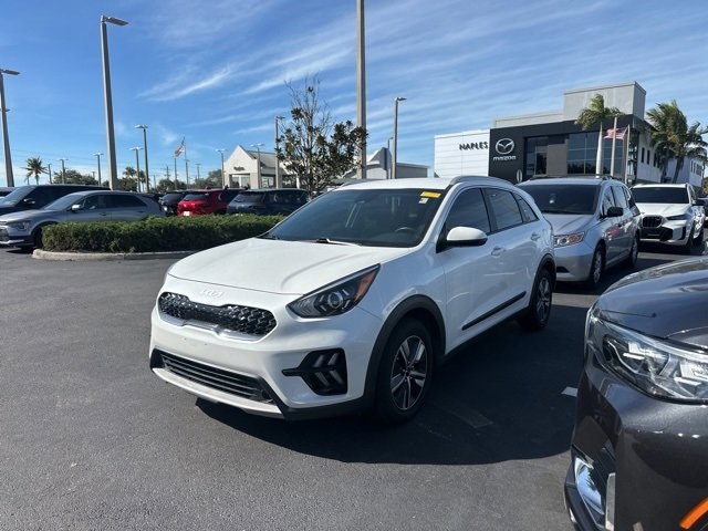2022 Kia Niro LXS photo 2