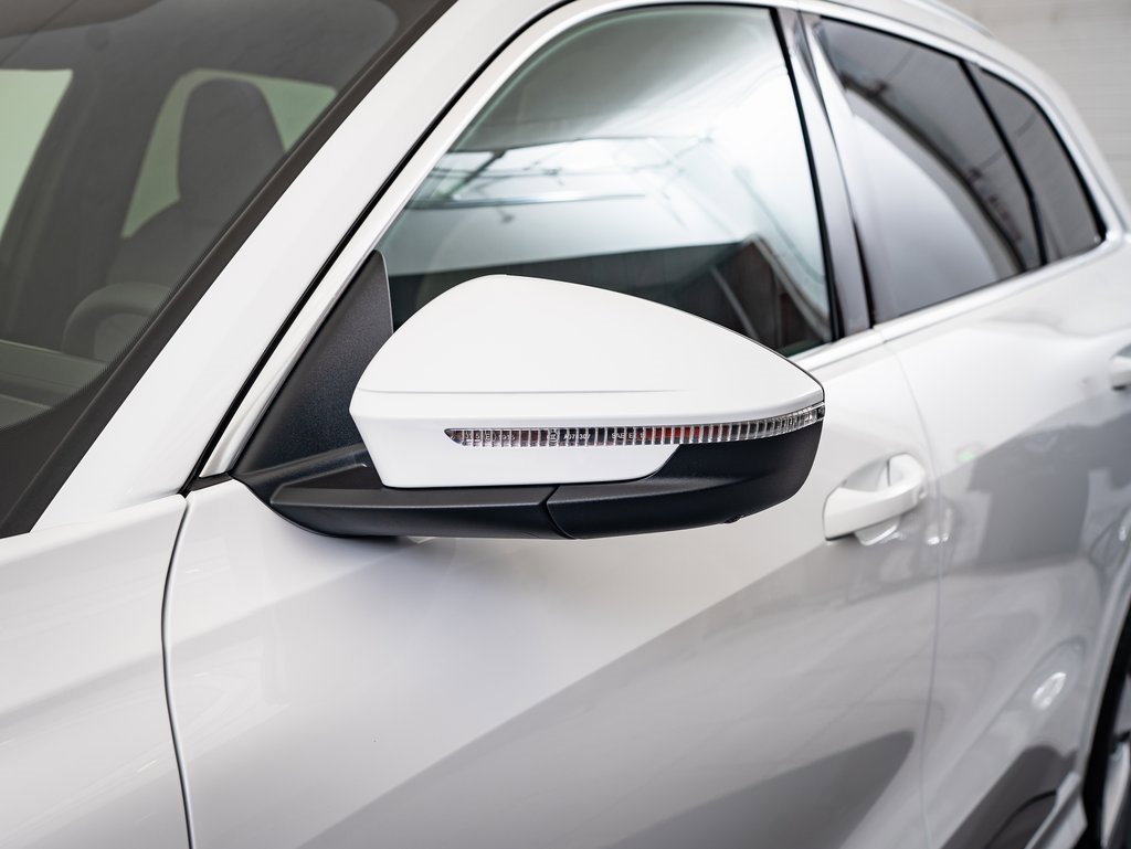 2025 Audi Q5 2.0T Premium Plus photo 15
