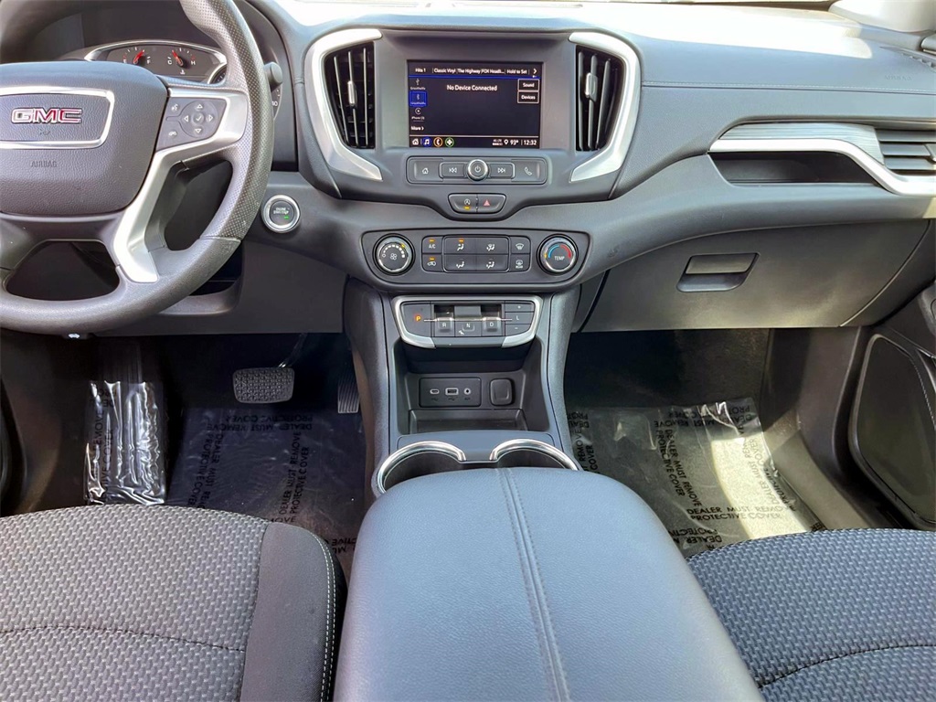 2024 Gmc Terrain SLE photo 22