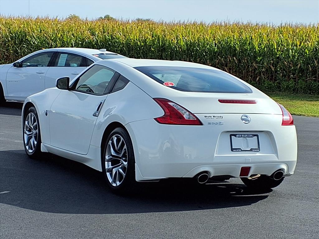 2014 Nissan 370Z Base photo 8