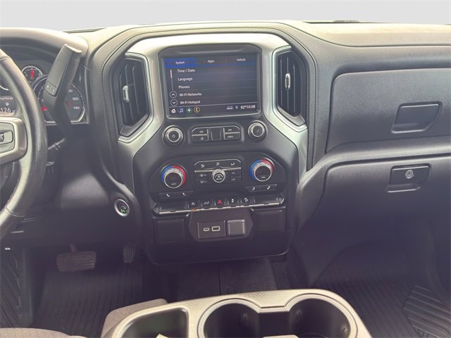2021 Chevrolet Silverado LT photo 13