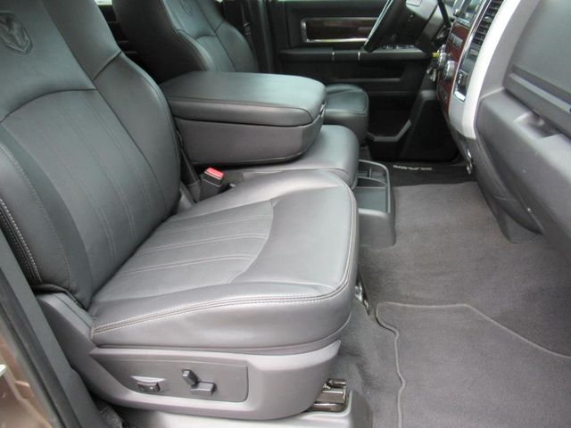 2010 Ram 2500 Laramie photo 8