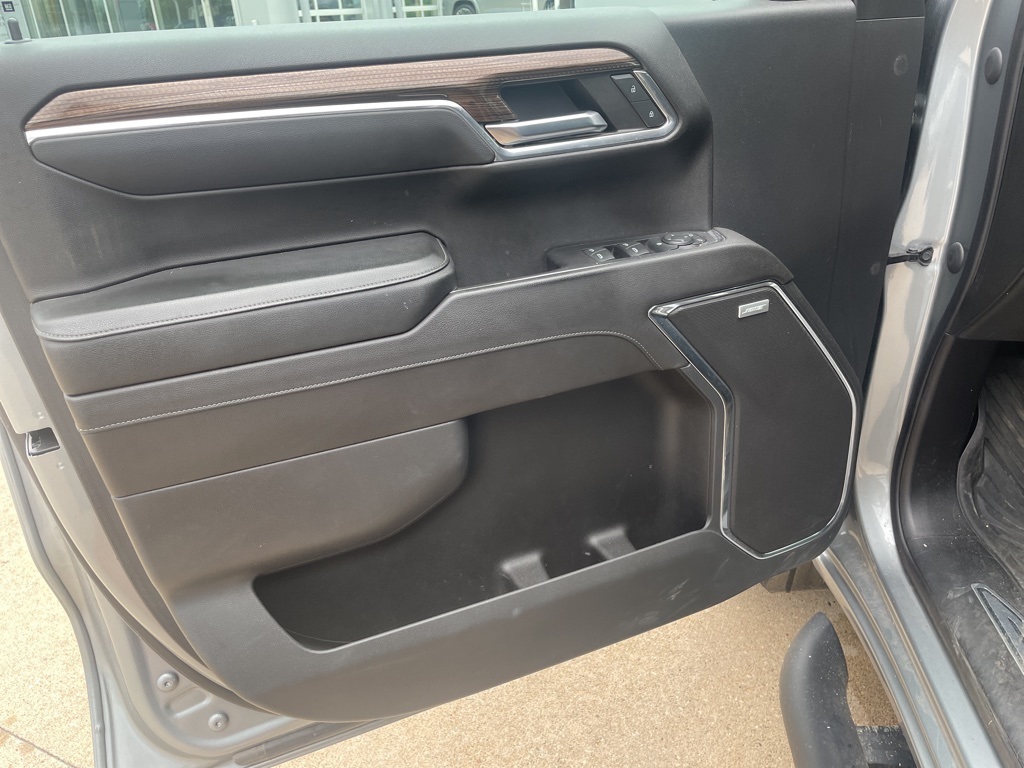 2023 Chevrolet Silverado 1500 RST photo 13
