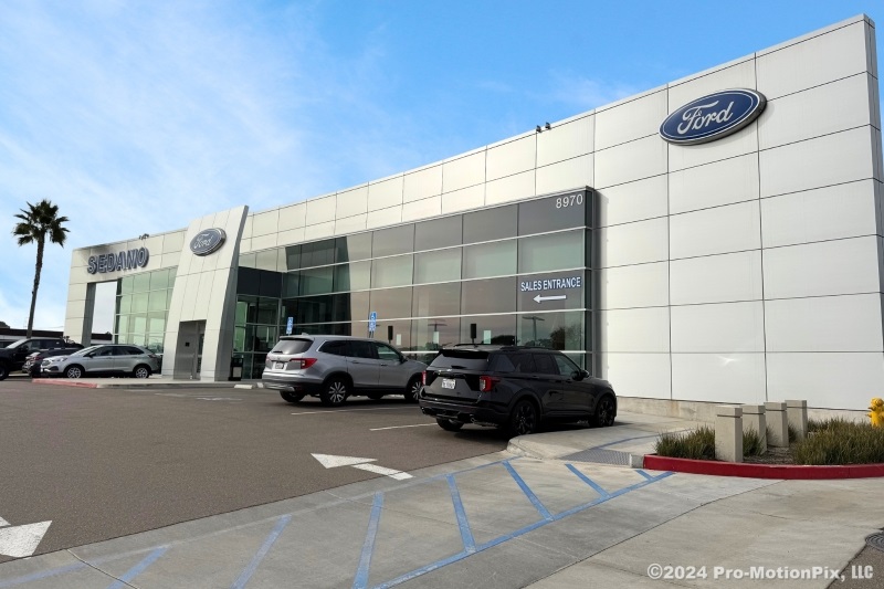 2024 Ford Transit Cargo Van photo 23