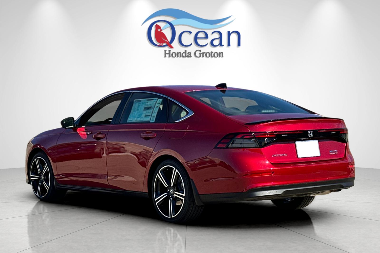 2025 Honda Accord Hybrid Sport photo 3