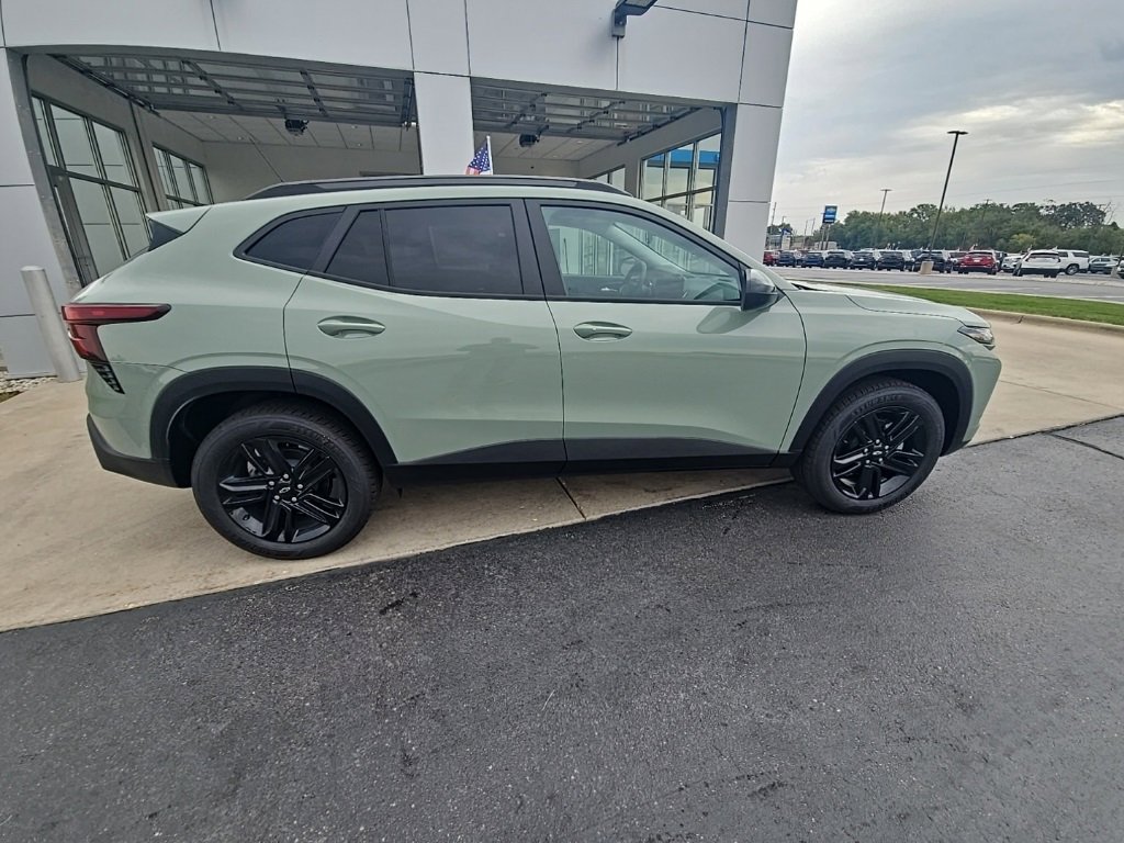 2026 Chevrolet Trax ACTIV photo 6