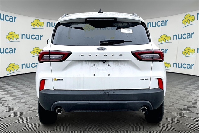 2025 Ford Escape ST-Line photo 4