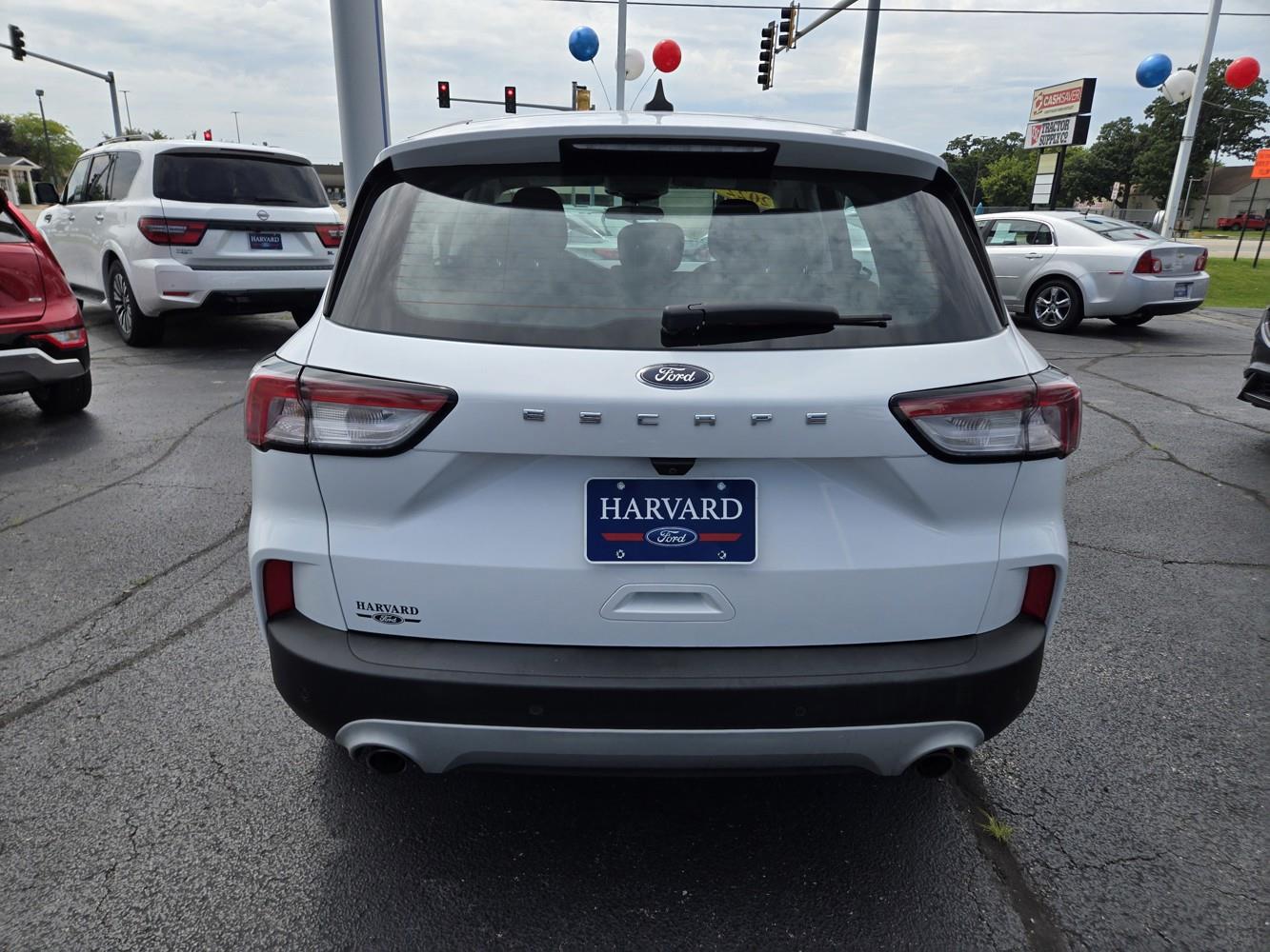 2022 Ford Escape S photo 5