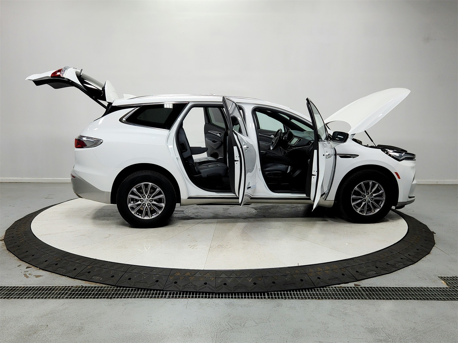2024 Buick Enclave Premium photo 16