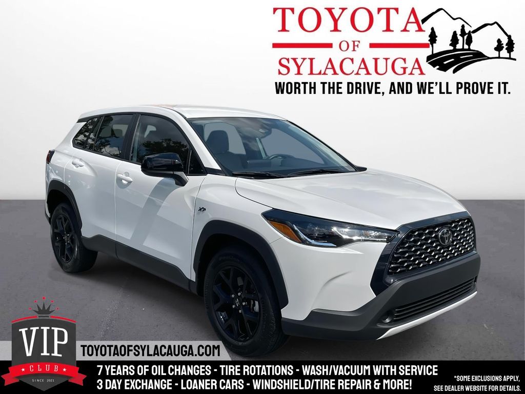 2025 Toyota Corolla Cross L's photo