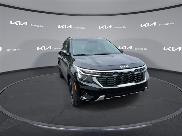 2026 Kia Seltos EX photo 2