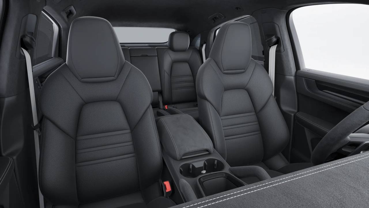 2026 Porsche Cayenne Turbo GT photo 10