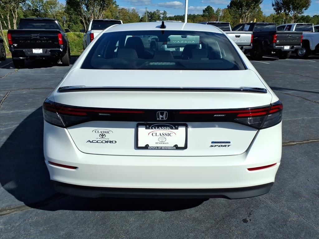 2024 Honda Accord Hybrid Sport photo 4
