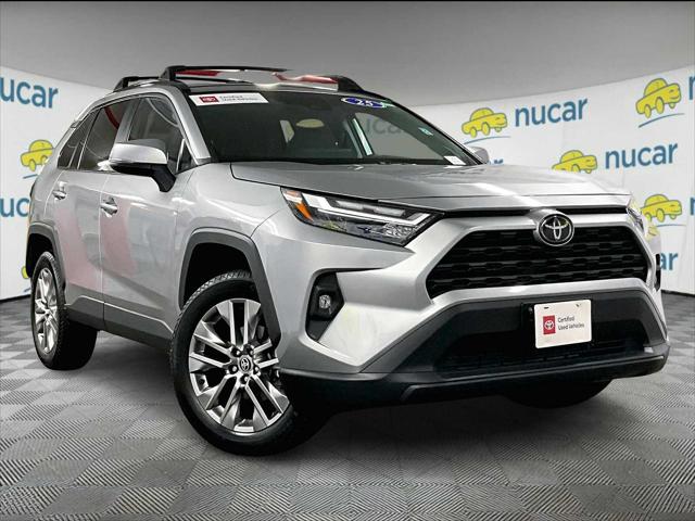 2025 Toyota RAV4 XLE Premium