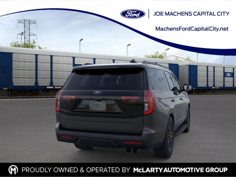 2025 Ford Expedition photo 7