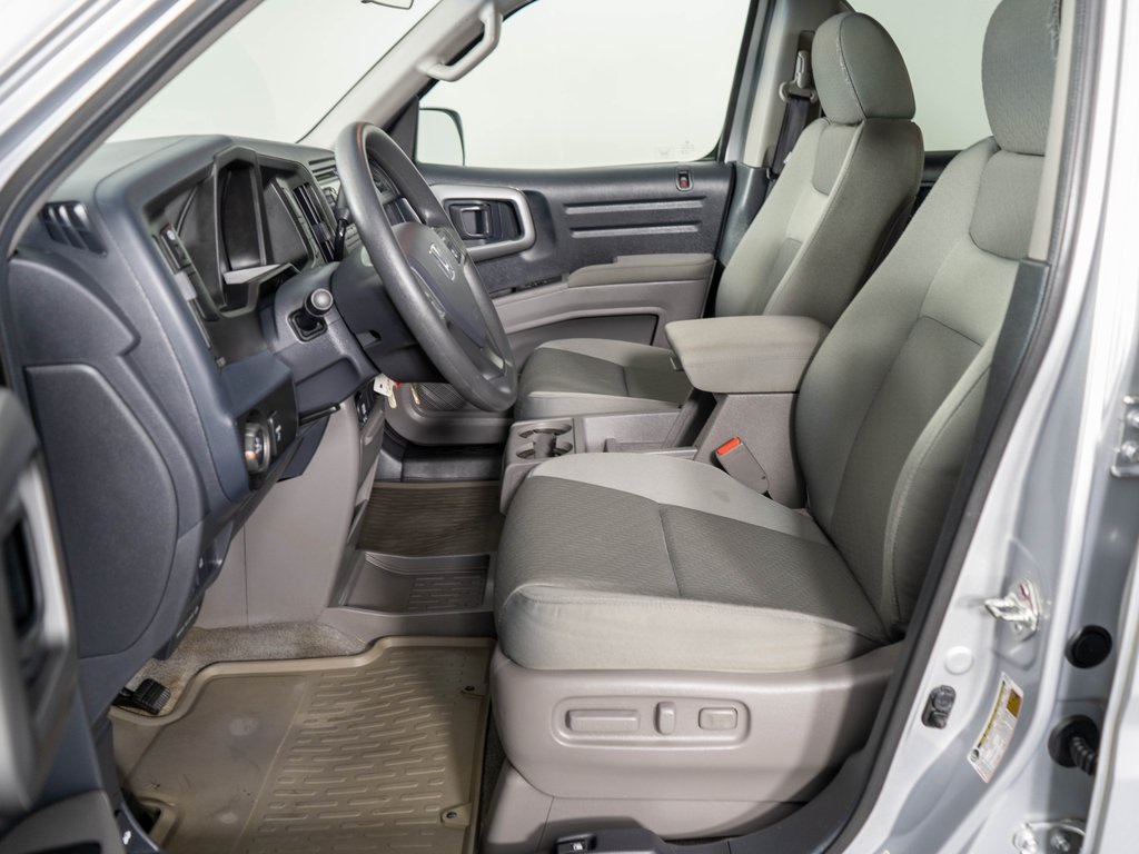 2010 Honda Ridgeline RTS photo 10