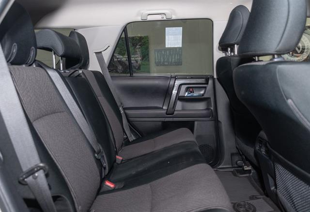 2023 Toyota 4Runner TRD Off-Road photo 16