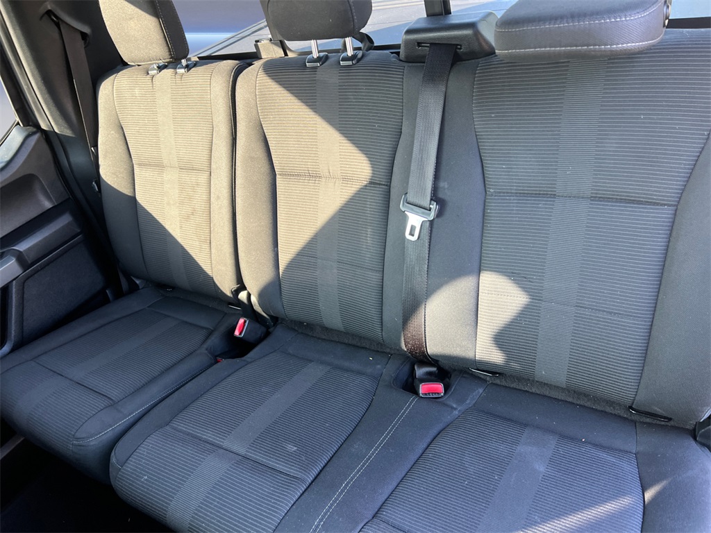 2016 Ford F-150 photo 16