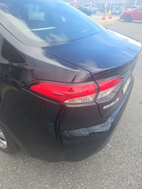2024 Toyota Corolla LE photo 6