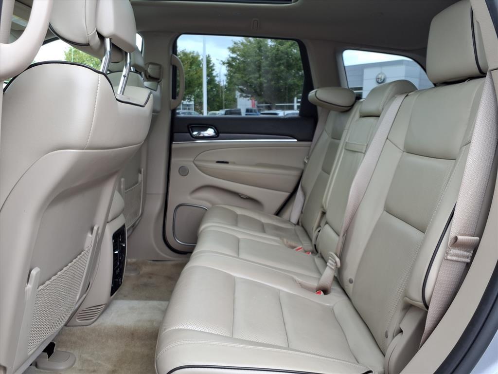 2019 Jeep Grand Cherokee Overland photo 33
