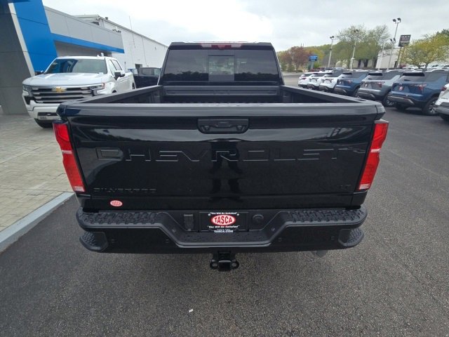 2025 Chevrolet Silverado 2500HD LT photo 5