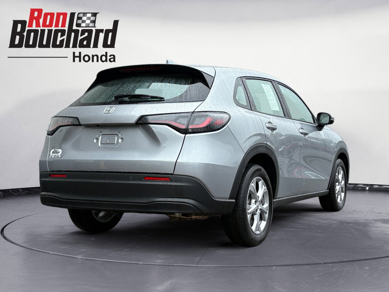 2025 Honda HR-V LX photo 2