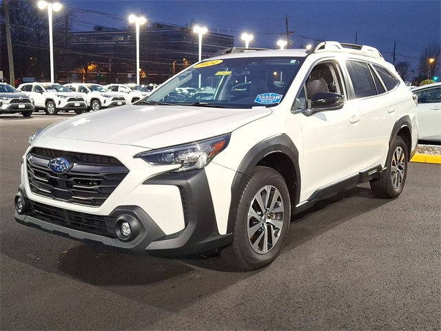 2024 Subaru Outback Premium photo 4