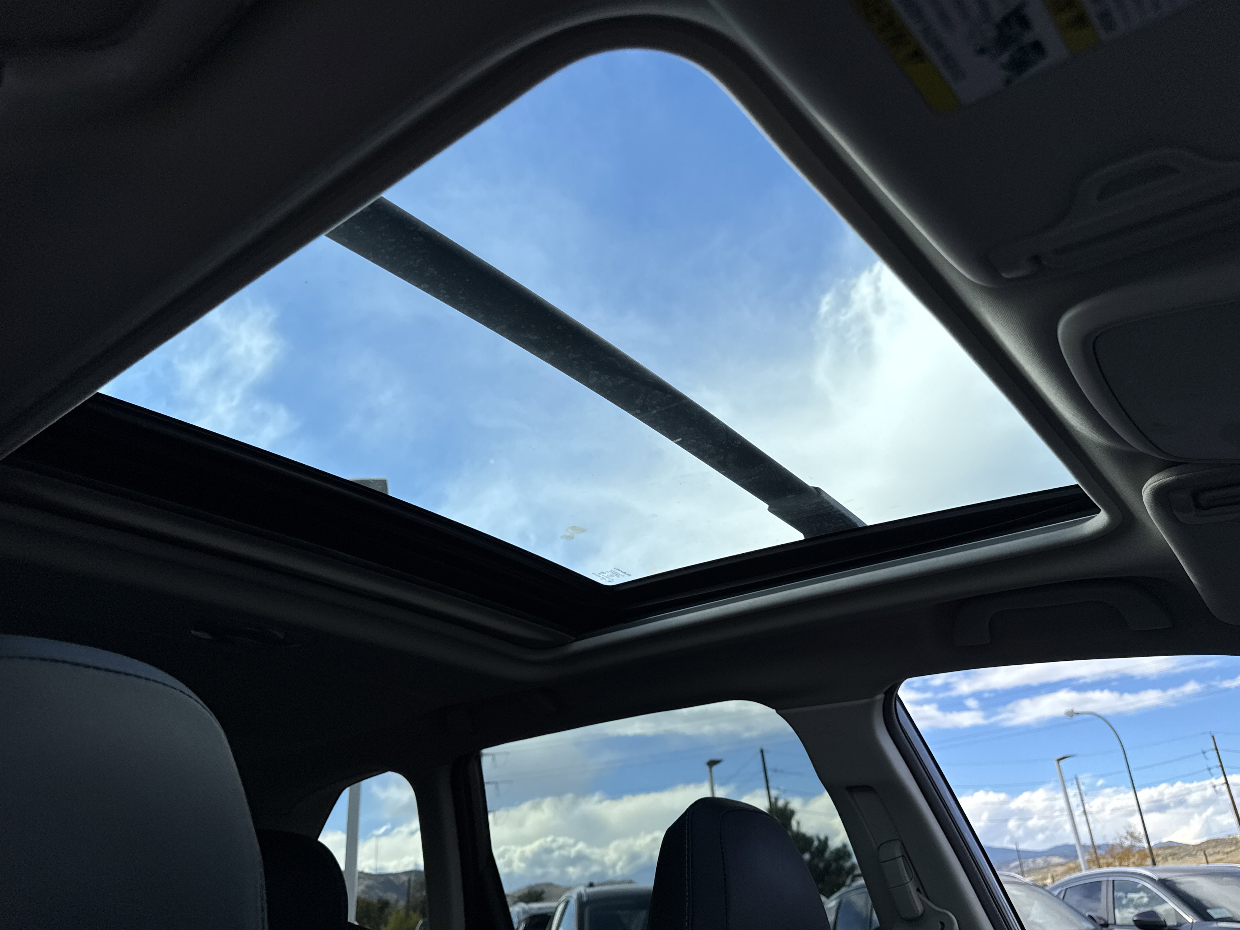 2019 Subaru Forester Touring photo 2