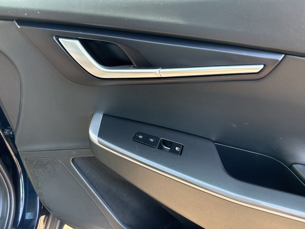 2024 Kia EV6 Light photo 33