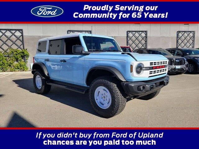 2025 Ford Bronco 4-Door Heritage Editon's photo