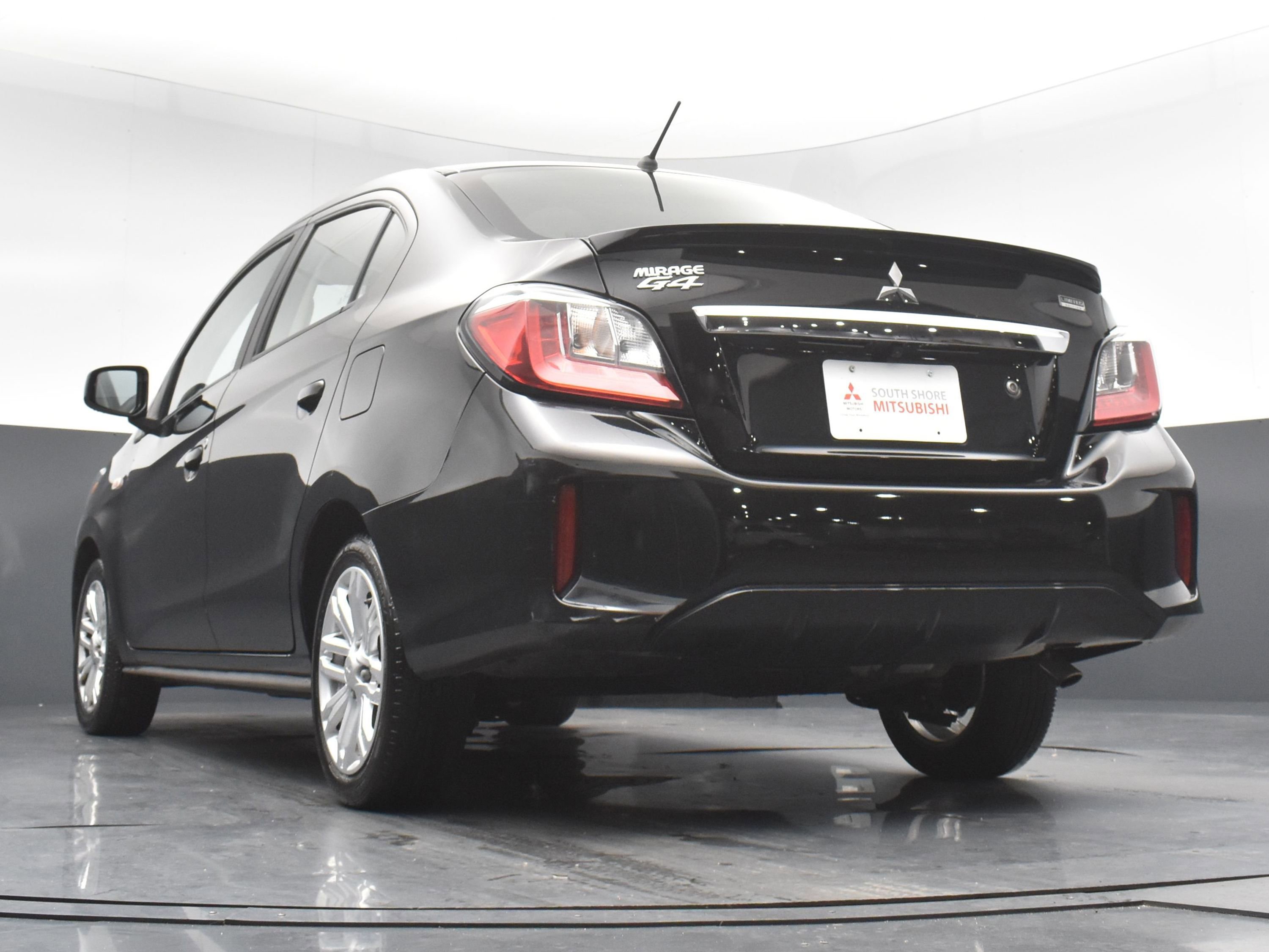 2024 Mitsubishi Mirage G4 LE photo 23